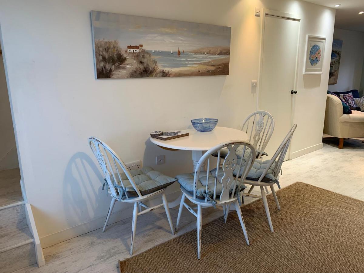 Villa Little Karenza Is The Perfect Cornish Getaway Saint Anthony Esterno foto