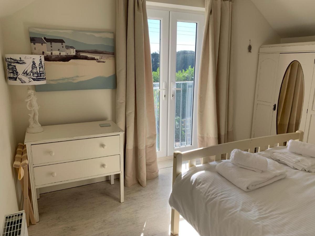 Villa Little Karenza Is The Perfect Cornish Getaway Saint Anthony Esterno foto